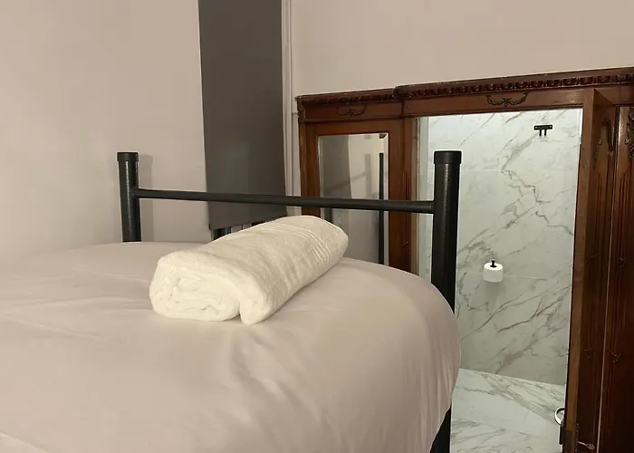 Saldanha Pool & Garden 4*