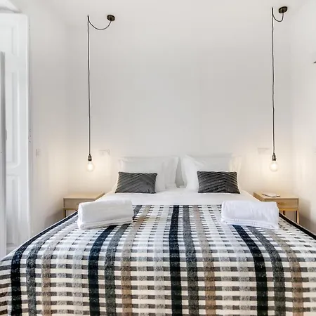 Gasthuis Saldanha Pool&garden Lissabon