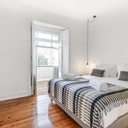 Saldanha Pool & Garden